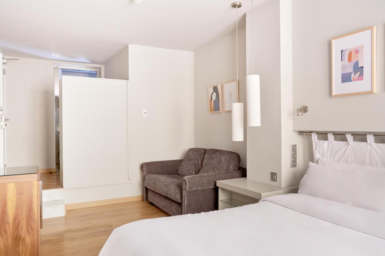 Vasanta Powered By Sonder Hotel Барселона Стая снимка