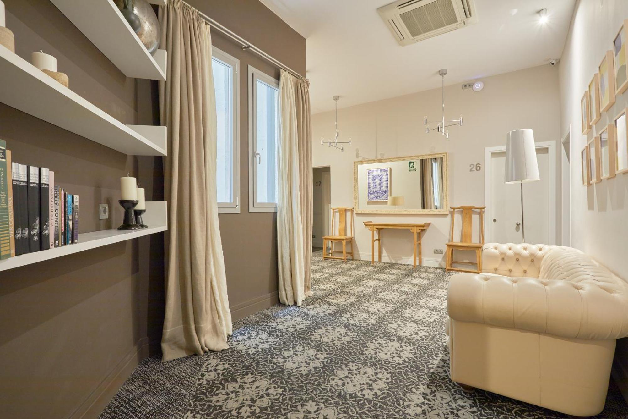 Vasanta Powered By Sonder Hotel Барселона Екстериор снимка