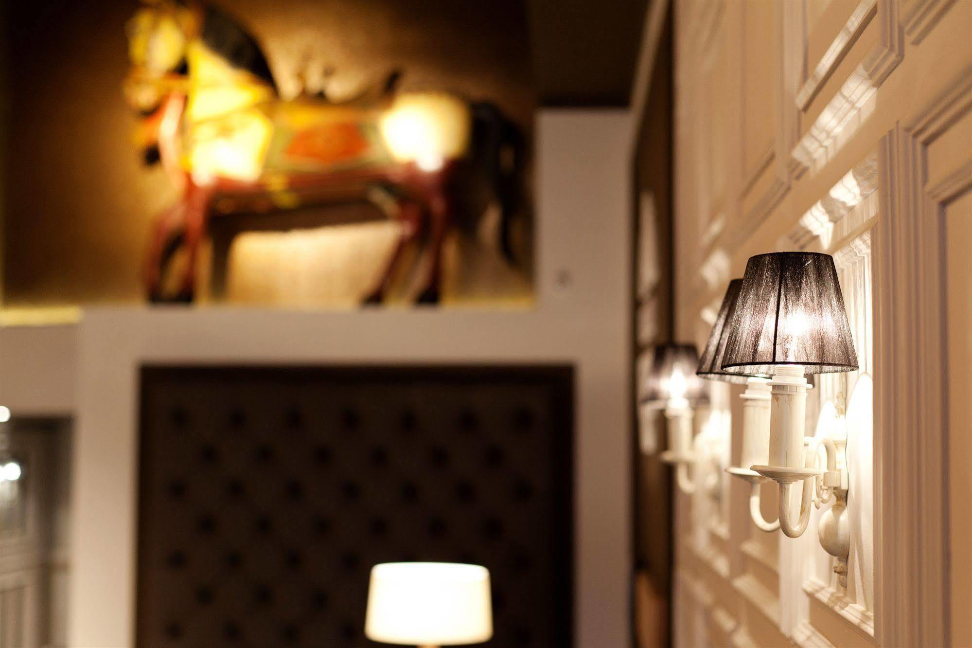 Vasanta Powered By Sonder Hotel Барселона Екстериор снимка